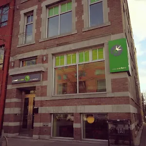  Auberge de jeunesse Planet Traveler Canada